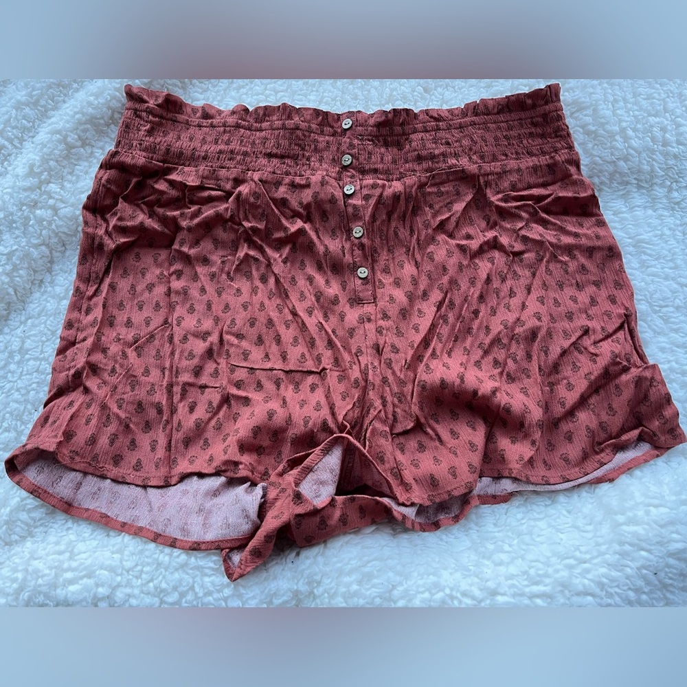 SO Red Shorts